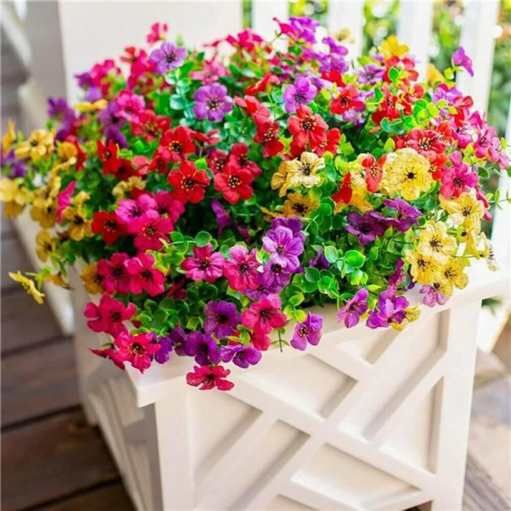 Artificial Daisy Flowers Outdoor UV Resistant 12 Bundles Faux Plants Decor